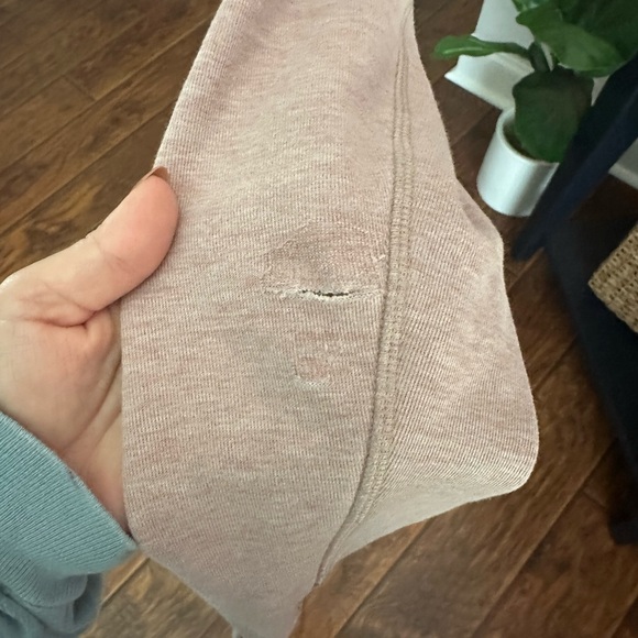 Lululemon Scuba Hoodie in Dusty Pink Rose Gold Hardware, Size 8, Fair Condition - Picture 3 of 5